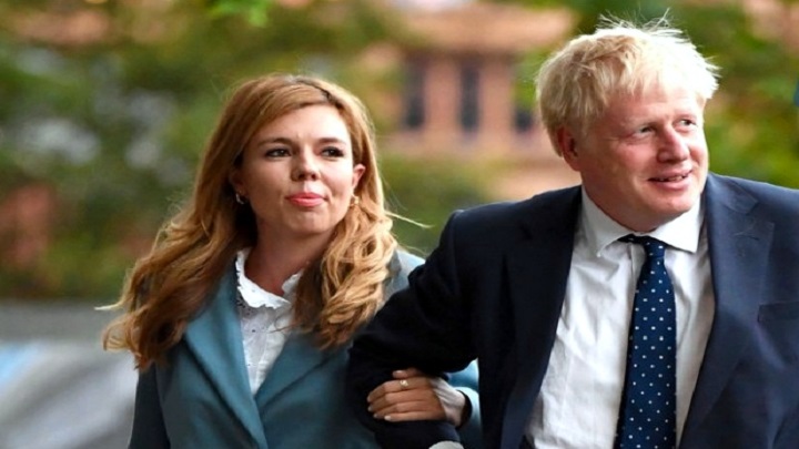 চিকিৎসকদের নামে পুত্র সন্তানের নাম রাখলেন ব্রিটিশ প্রধানমন্ত্রী