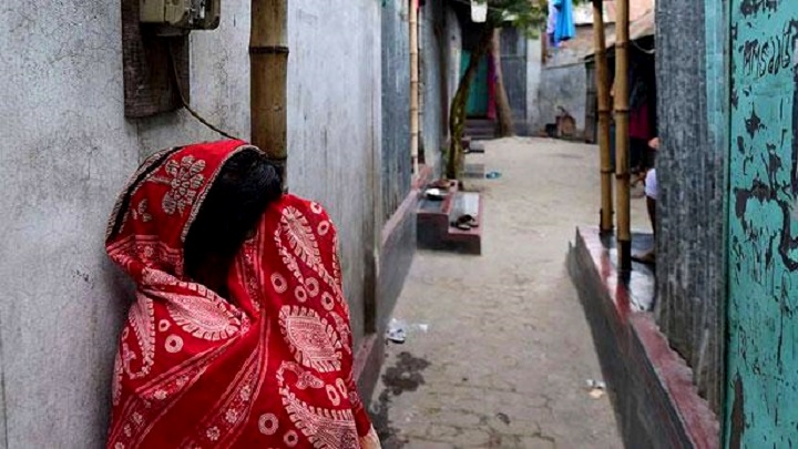 দৌলতদিয়ায় করোনা উপসর্গ নিয়ে যৌনকর্মীর মৃত্যু