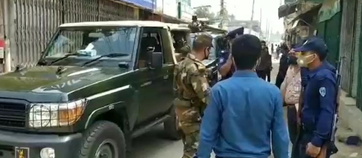 খাগড়াছড়িতে সামাজিক দূরত্ব নিশ্চিতে প্রশাসনের ফের কড়াকড়ি Khagrachori