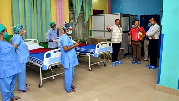 ‘মানুষের সব ভবিষ্যদ্বাণীকে বুড়ো আঙুল দেখিয়েছে করোনা’