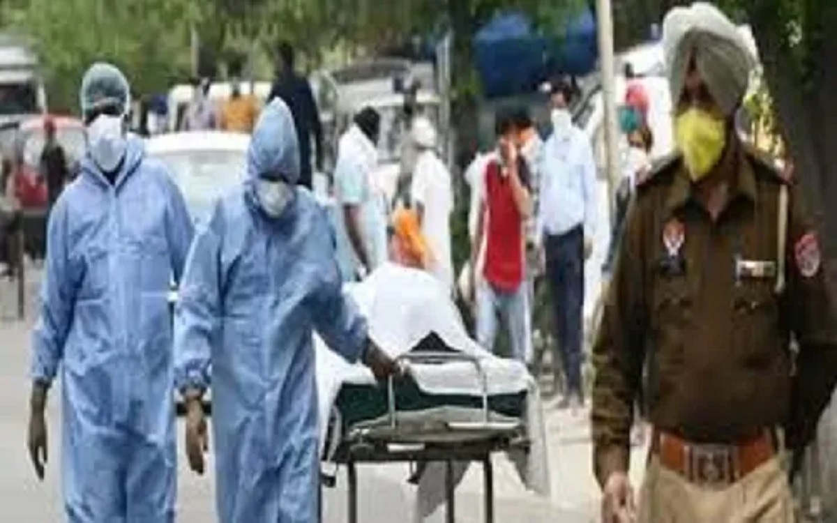 ভারতে করোনায় মৃতের সংখ্যা বেড়ে ৯৩৯