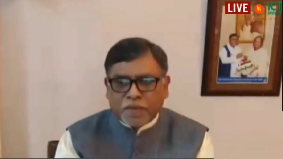 বেখেয়ালি চলাফেরা আগামীতে আরও বিপর্যয় নিয়ে আসবে: স্বাস্থ্যমন্ত্রী