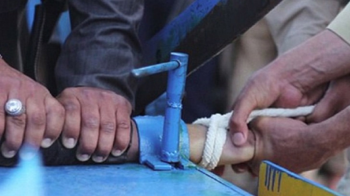 সৌদিতে চুরির অভিযোগে ৮ ভারতীয় গ্রেফতার