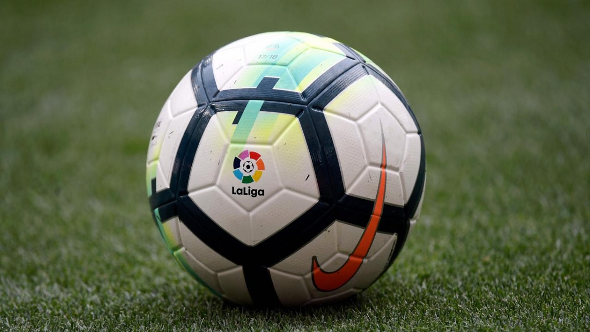 আগামী ৪ মে থেকে অনুশীলনে ফিরবেন স্প্যানিশ ফুটবল লিগের খেলোয়াড়রা