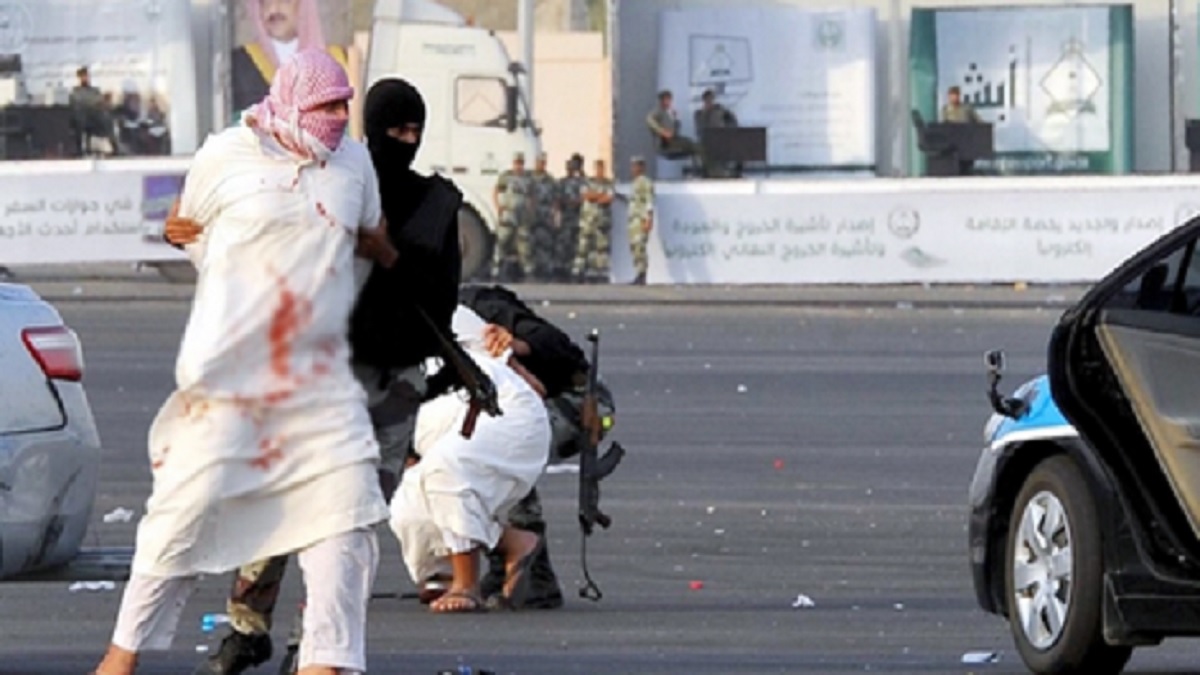 সৌদিতে দুপক্ষের গোলাগুলিতে নিহত ৬
