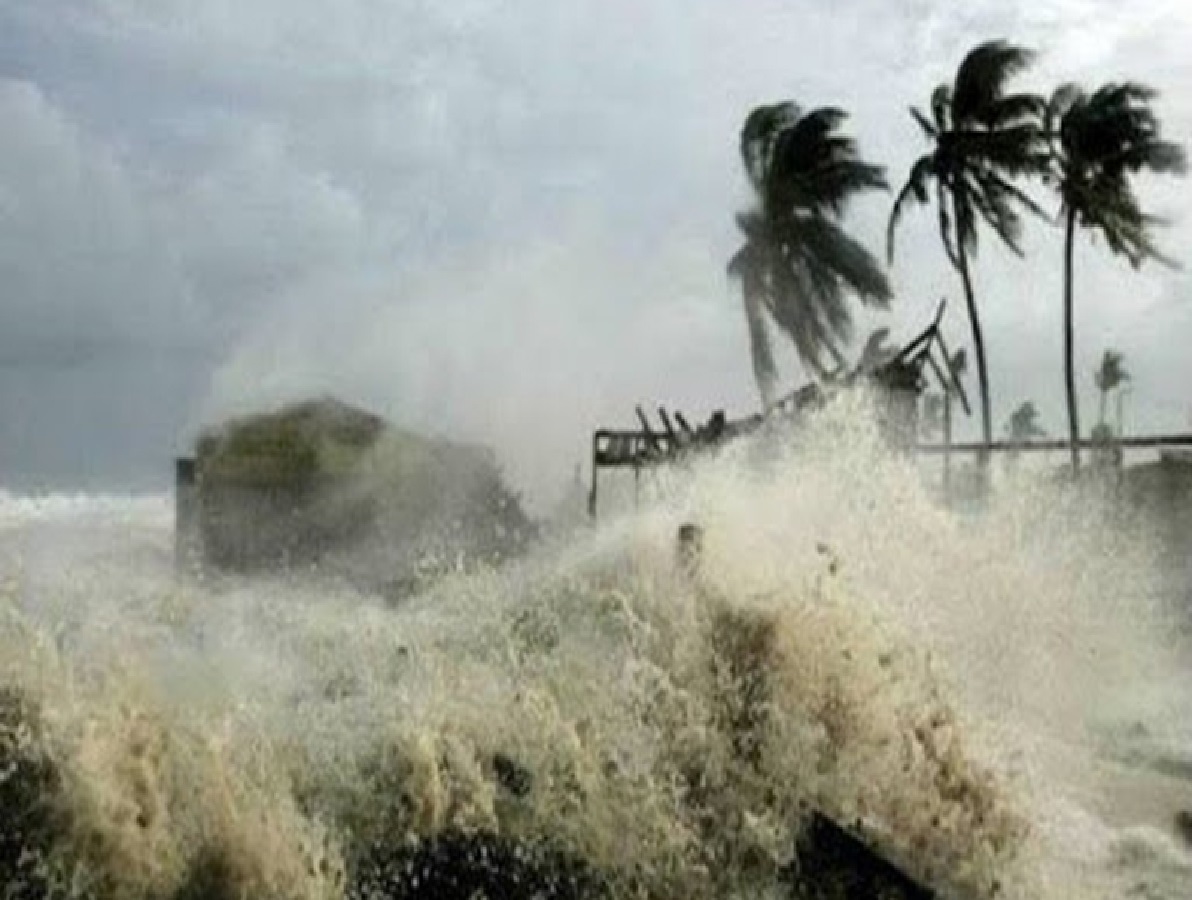 ঘূর্ণিঝড় আম্পান: নিরাপদ থাকতে করণীয়