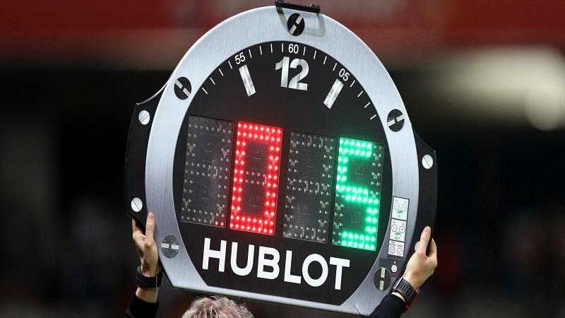 করোনার কারণে বদলি ফুটবলারের নিয়মে পরিবর্তন