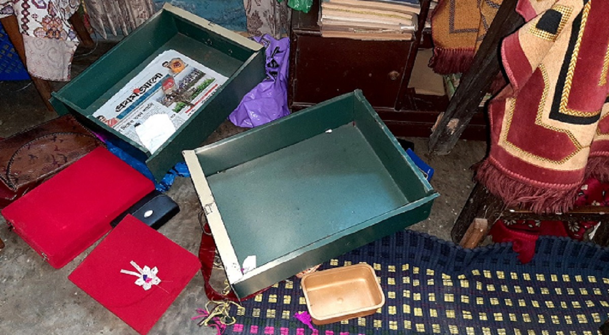 অভিনেতা লিটু আনামের বাড়িতে চুরির মামলায় আটক ৯