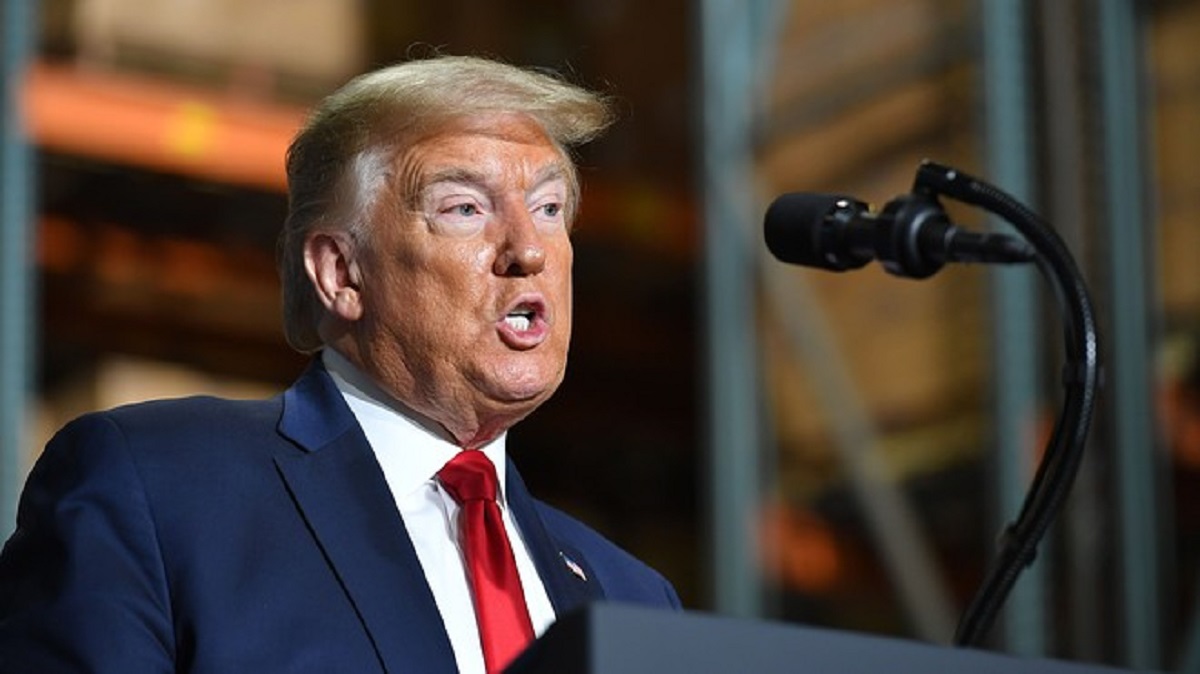 বর্ণবাদ বিরোধীরা যুক্তরাষ্ট্রের ঐতিহ্য নষ্ট করছে: ট্রাম্প