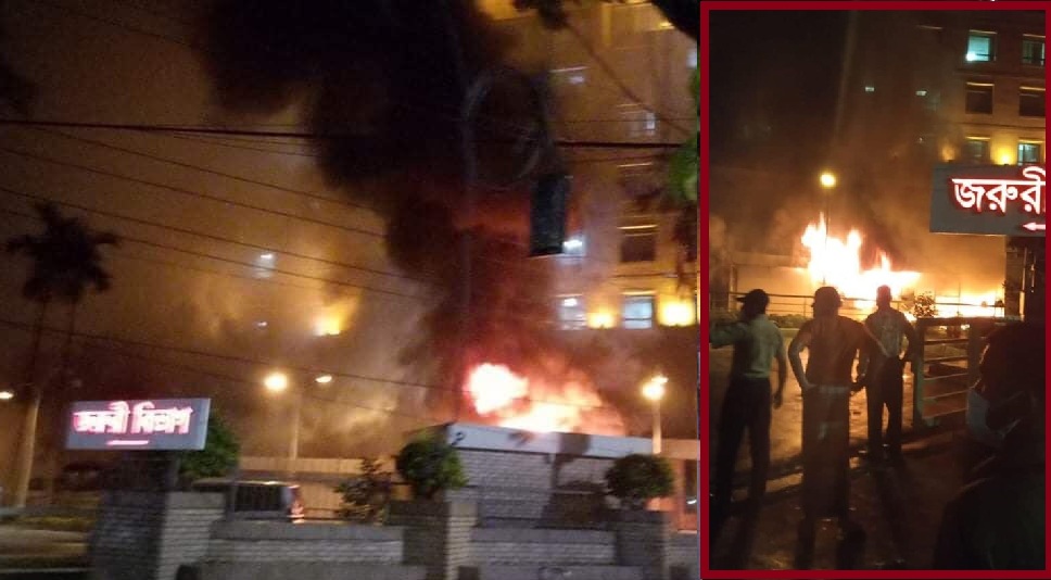 ইউনাইটেড হাসপাতালে আগুন, ৫ মরদেহ উদ্ধার রাজধানীর ইউনাইটেড হাসপাতালের আগুন নিয়ন্ত্রণে।