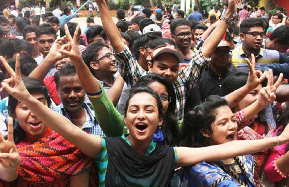 রেজিস্ট্রেশন করে রাখলে এসএমএসে মিলবে এসএসসির ফল