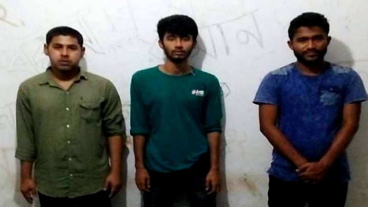 পুলিশ ও সাংবাদিক পরিচয়ে ছিনতাইকালে আটক ৩