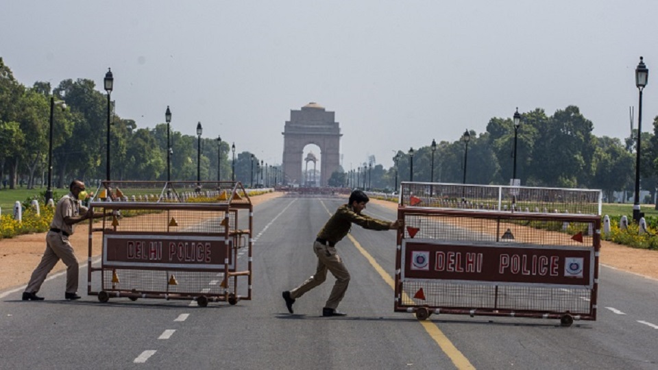 ভারতে লকডাউন শিথিল, সংক্রমণ বাড়ার শঙ্কা বিশেষজ্ঞদের