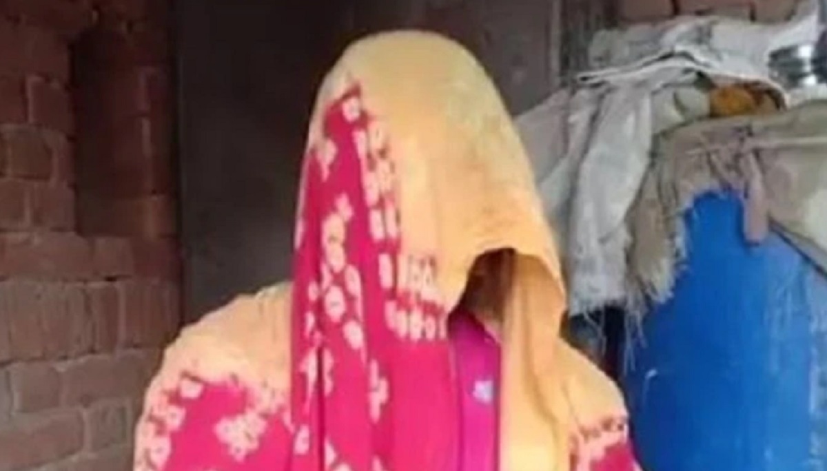 টয়লেট করতে গিয়ে জঙ্গলে সন্তান প্রসব, শিশু নিয়ে গেলো বন্যপশু