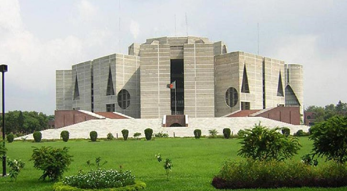 বিএনপির ৬ এমপির আসন শূন্য ঘোষণা করে গেজেট প্রকাশ