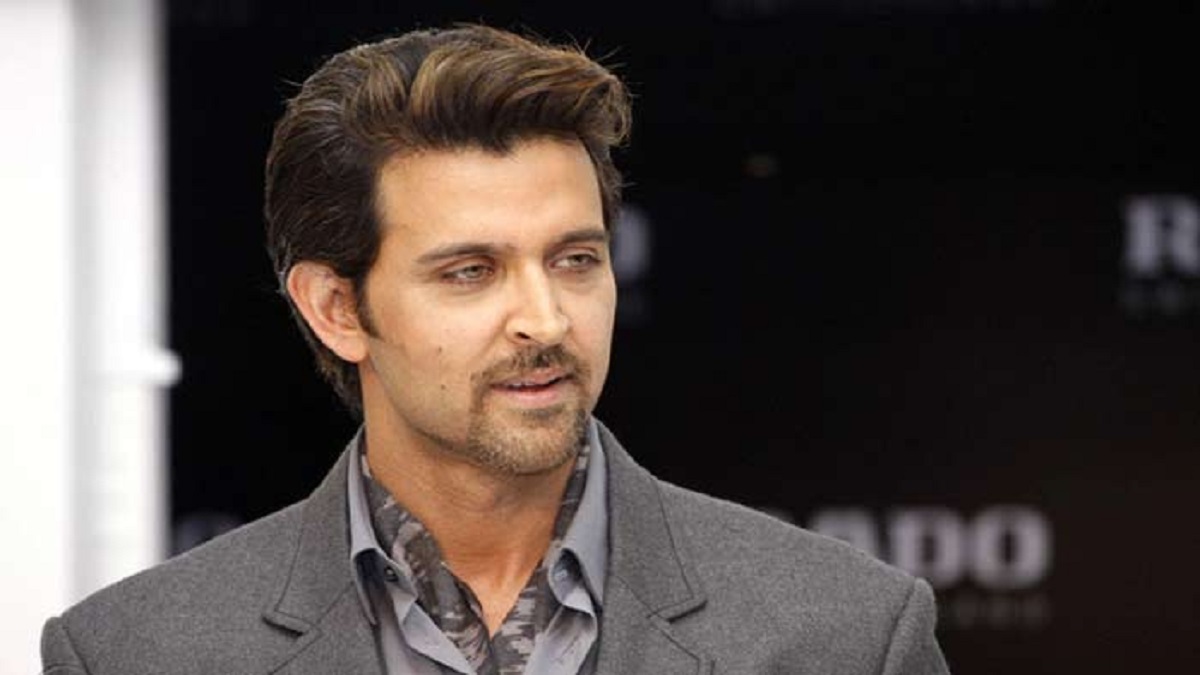 ১০০ নৃত্যশিল্পীর অ্যাকাউন্টে টাকা পাঠালেন হৃতিক ১০০ নৃত্যশিল্পীর অ্যাকাউন্টে টাকা পাঠালেন হৃতিক