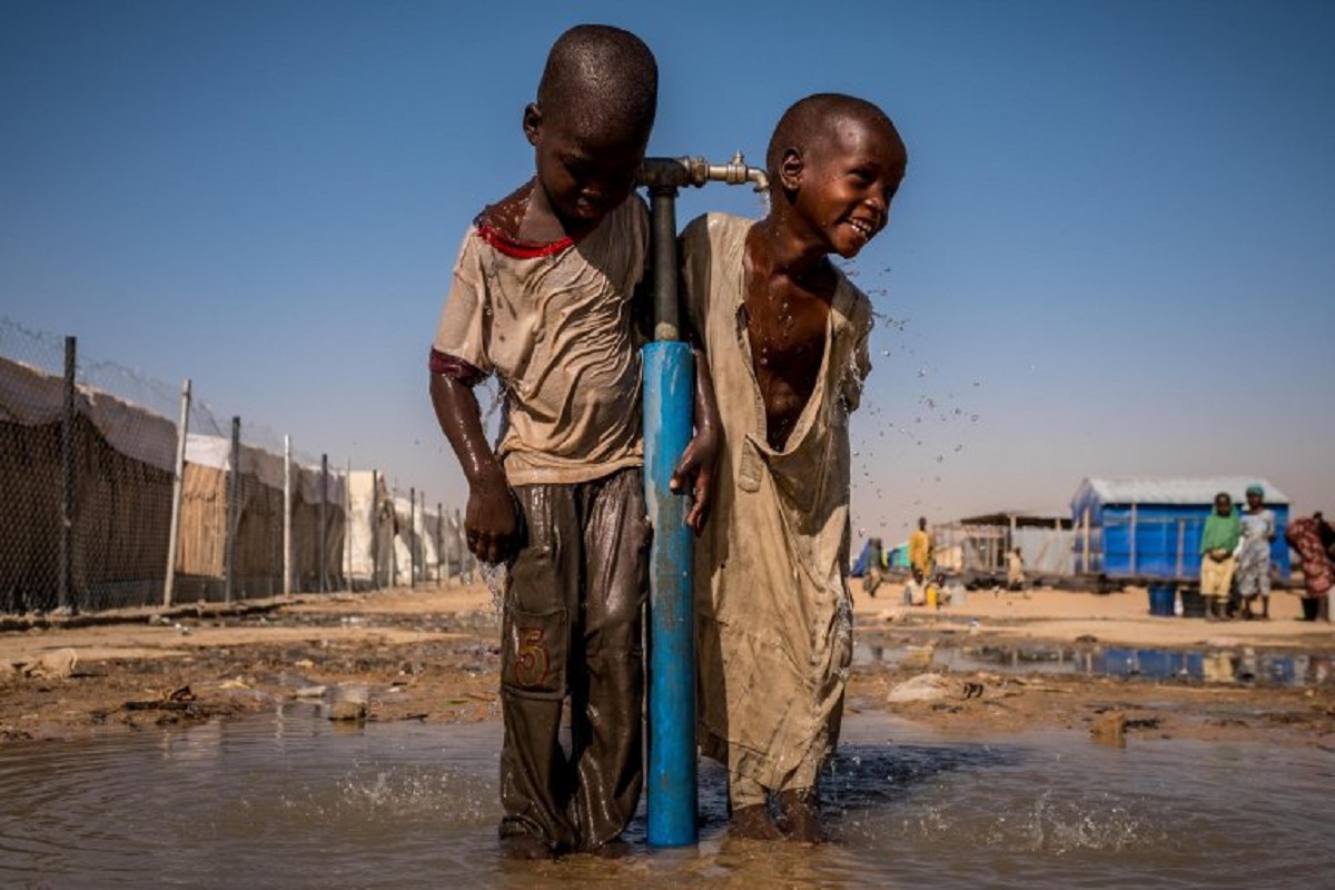 করোনায় ৩৯ লাখ শিশু তীব্র রুগ্নতায় ভুগবে