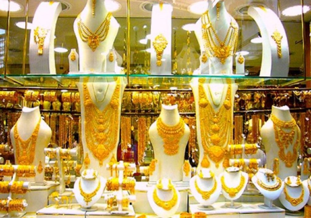 বিশ্ববাজারে রেকর্ডহারে বাড়ছে সোনার দাম