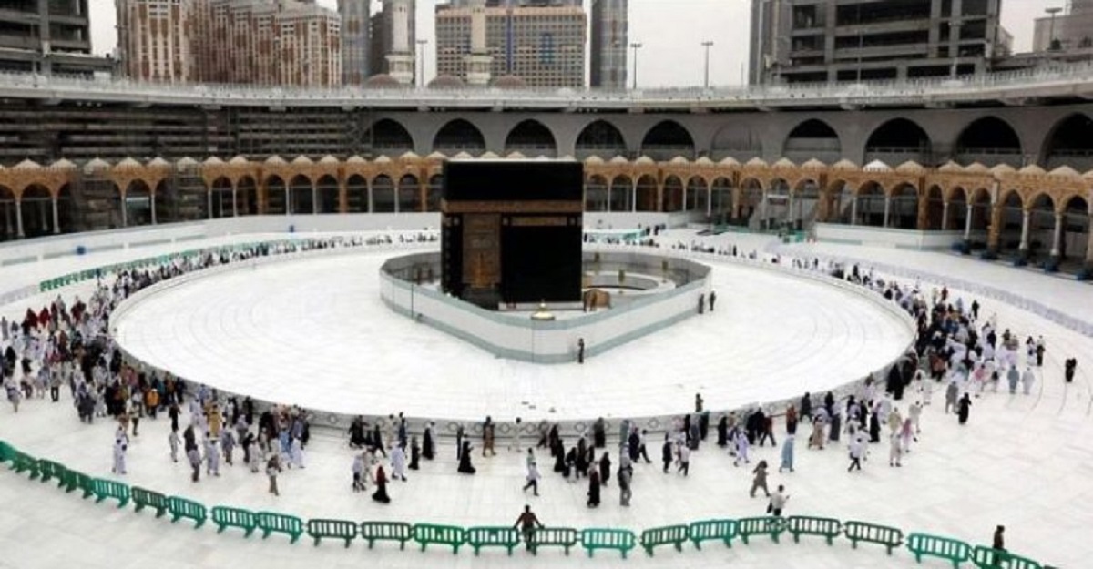 করোনা পর স্বাস্থ্যবিধি মেনে বিদেশি মুসুল্লিদের কাবায় আজ প্রথম ওমরাহ পালন হজের মূল আনুষ্ঠানিকতা শুরু হবে ২৮ জুলাই