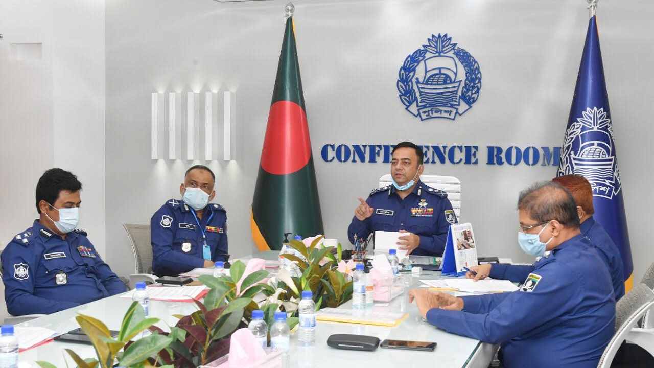 অভিযোগ ছাড়া কোরবানীর পশুবাহী যানবাহন না থামানোর নির্দেশ