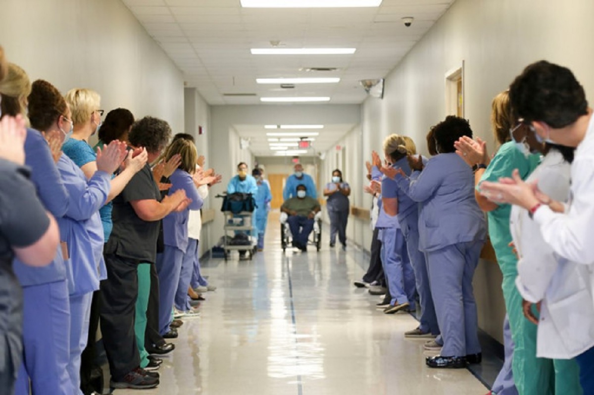 বিশ্বে করোনা থেকে সুস্থ ৮০ লাখের বেশি মানুষ বিশ্বে করোনা থেকে সুস্থ ৮০ লাখের বেশি মানুষ