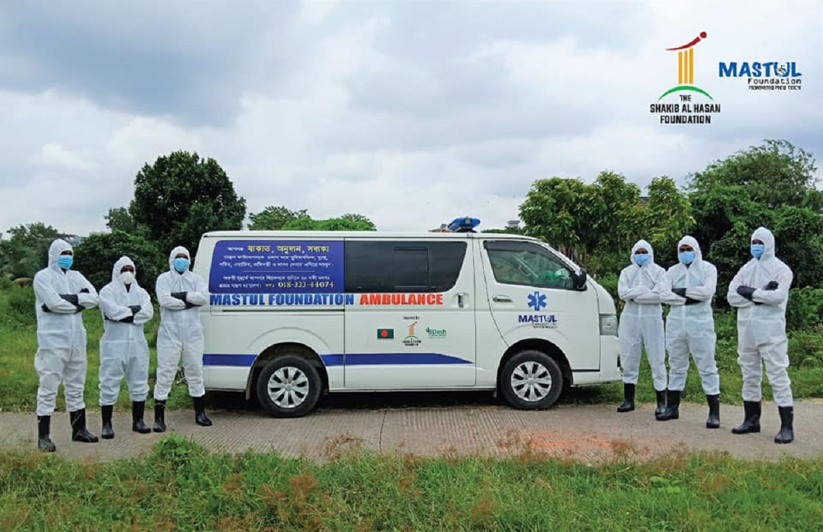 মৃতদের দাফনে অ্যাম্বুলেন্স দিলেন সাকিব