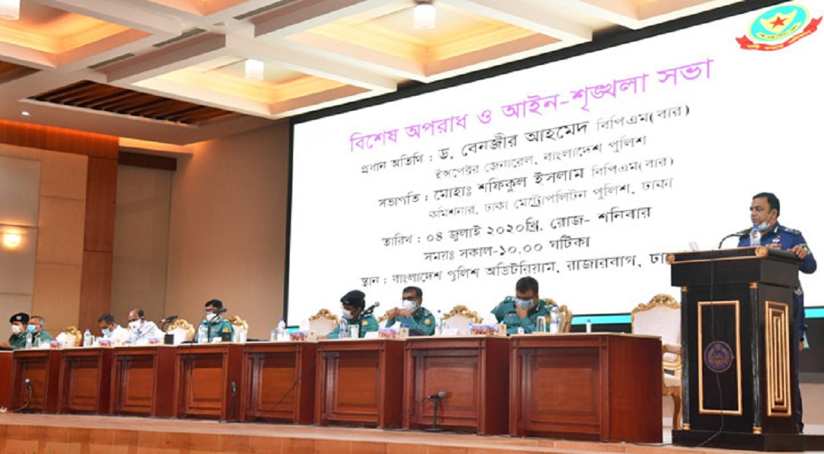 বদলির জন্য ‘তদবির কালচারকে’ চিরতরে বিদায় করতে চান আইজিপি