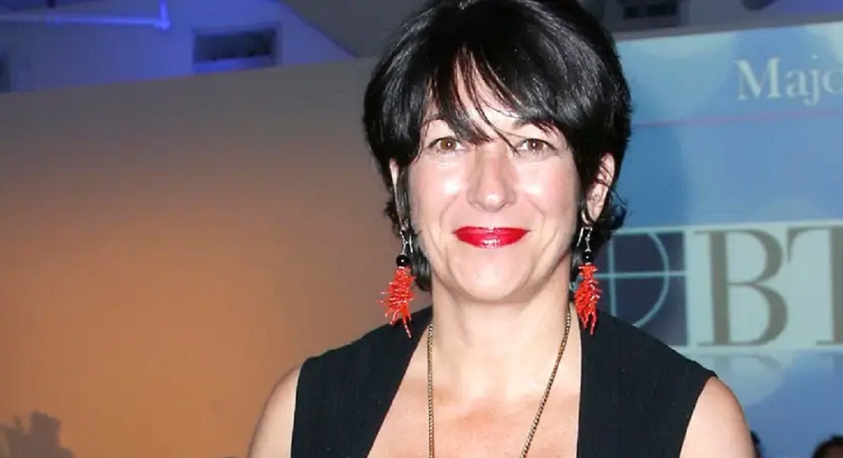 ইপস্টেইনের বান্ধবী ম্যাক্সওয়েলের বিরুদ্ধে একাধিকবার ধর্ষণের অভিযোগ তুললেন এক নারী