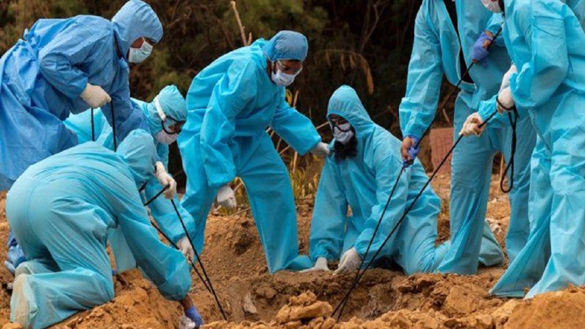 ভারতে করোনায় মৃতের সংখ্যা প্রায় ১৮ হাজার ভারতে করোনায় মৃতের সংখ্যা প্রায় ১৮ হাজার