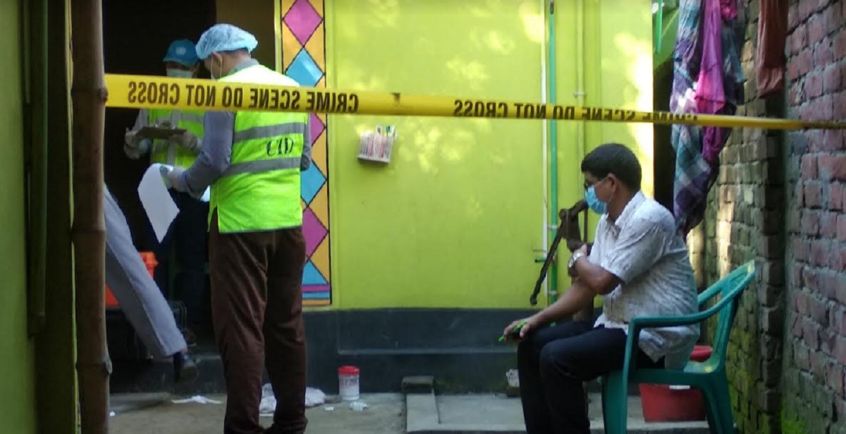 একই পরিবারের ৪ জনের লাশ উদ্ধার, আটক ৩