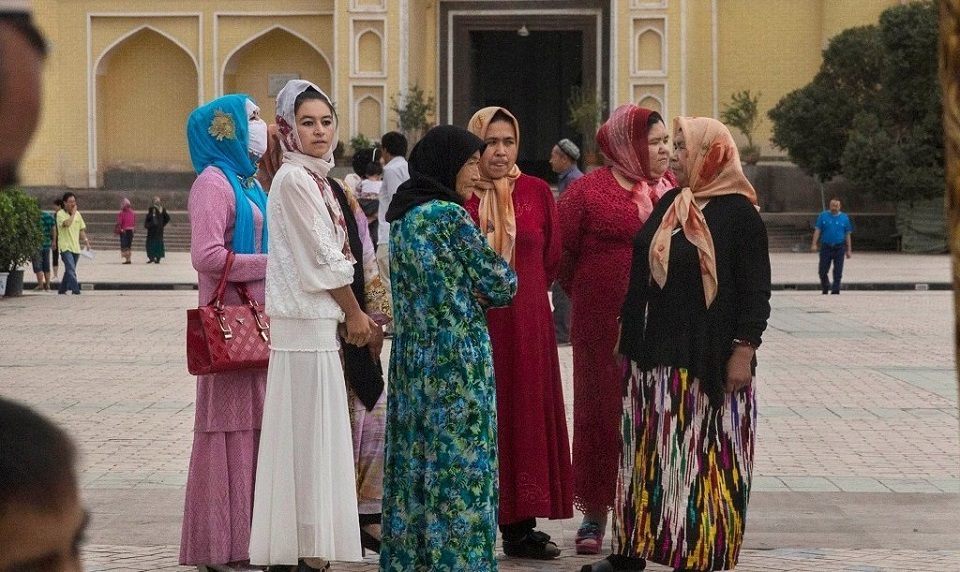 ‘চীনে মুসলিম জনসংখ্যা নিয়ন্ত্রণে জোর করে বন্ধ্যা করা হচ্ছে উইঘুর নারীদের’