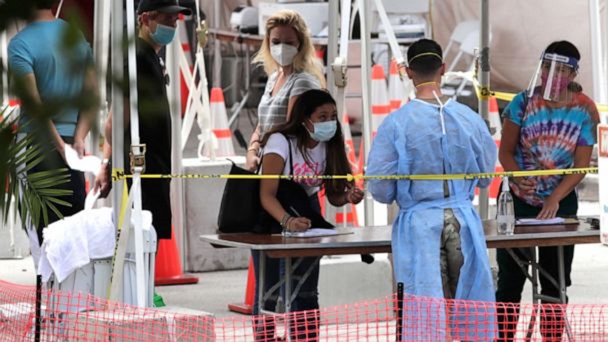 যুক্তরাষ্ট্রে একদিনে ৫৯ হাজার জন করোনায় আক্রান্ত