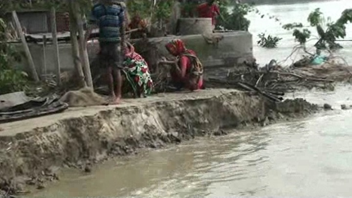 সিরাজগঞ্জে যমুনার পানি বিপৎসীমার ১১৭ সেন্টিমিটার উপর