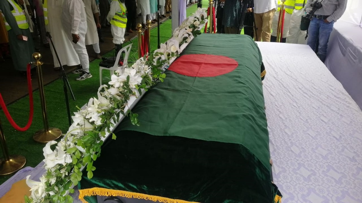 যমুনা গ্রুপের চেয়ারম্যান নুরুল ইসলামের জানাজা অনুষ্ঠিত