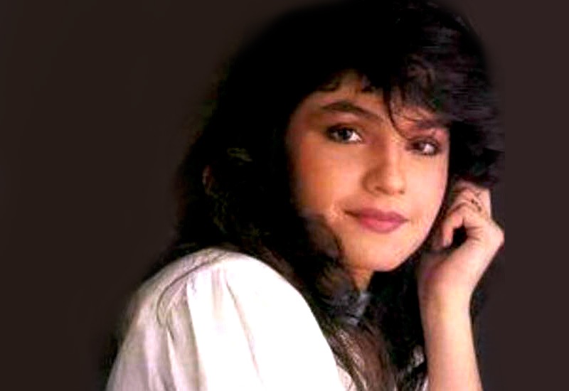 পূজা ভাটকে সোশ্যাল মিডিয়ায় ধর্ষণের হুমকি, লক করলেন অ্যাকাউন্ট