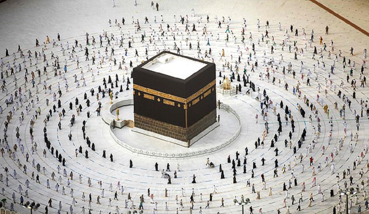 মক্কা ও মদিনার দুই মসজিদের গুরুত্বপূর্ণ পদে ১০ নারী নিয়োগ