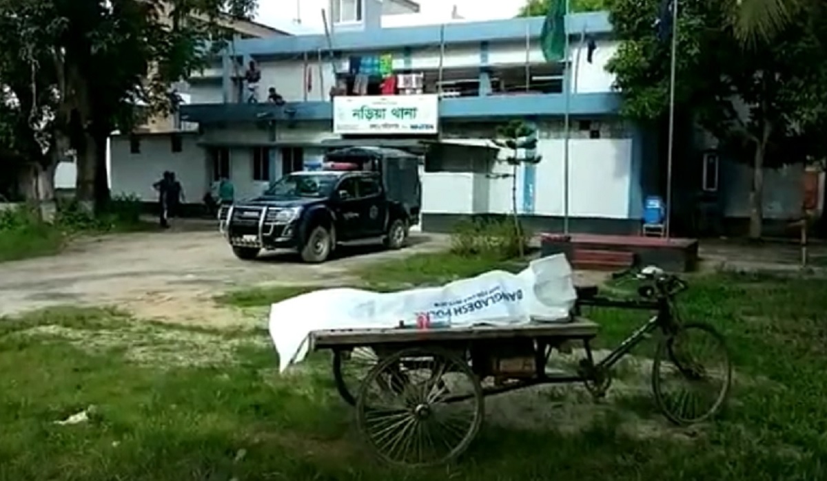 শরীয়তপুরে নিখোঁজের একদিন পর মিললো শিশুর ক্ষত-বিক্ষত লাশ