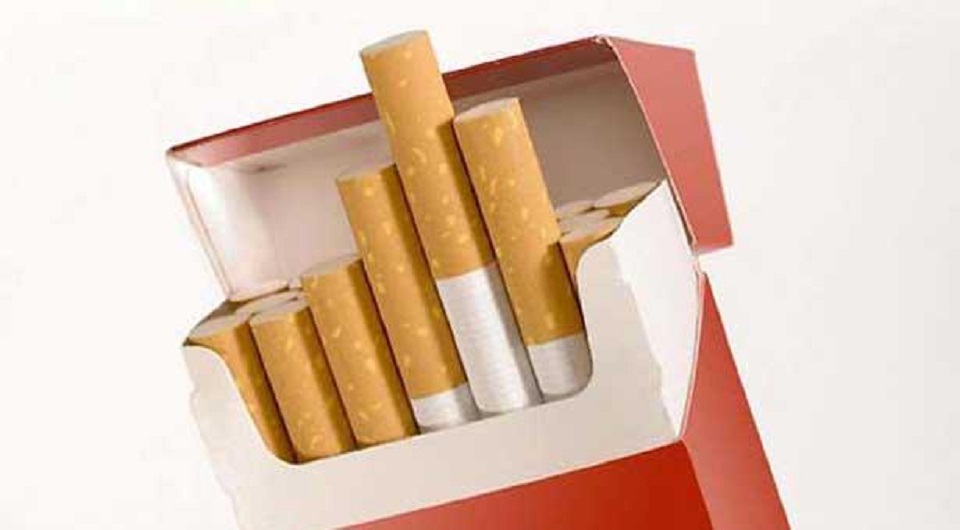 এসএ পরিবহনের ডিপো থেকে প্রায় ৪ লাখ নকল সিগারেট আটক