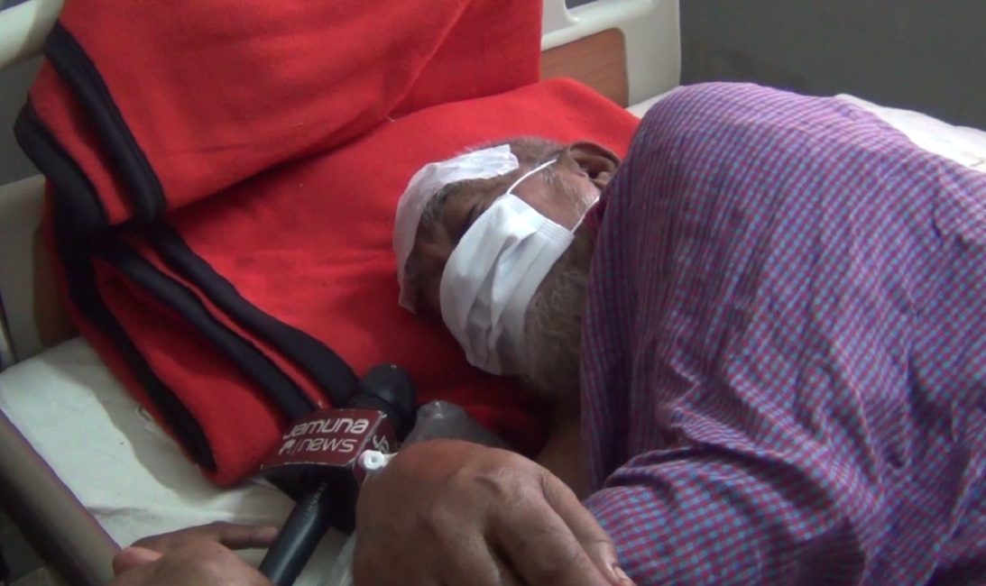 বদমায়েশটা আমাকে হাতুড়ি দিয়ে আঘাত করে: ইউএনও’র বাবা