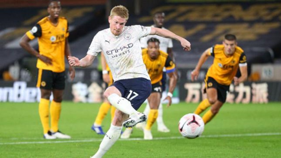 উলভার হ্যাম্পটনকে ৩-১ গোলে হারিয়ে ম্যান সিটির জয়