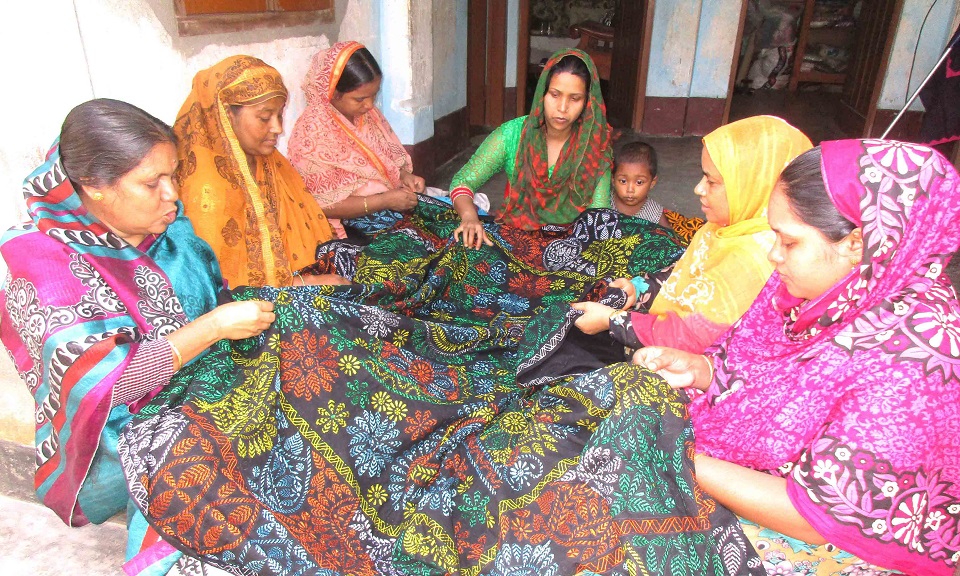 তৃণমূলের নারী উদ্যোক্তাদের জন্যে অনলাইনভিত্তিক বাজার সম্প্রসারণের উদ্যোগ নেয়ার পরামর্শ