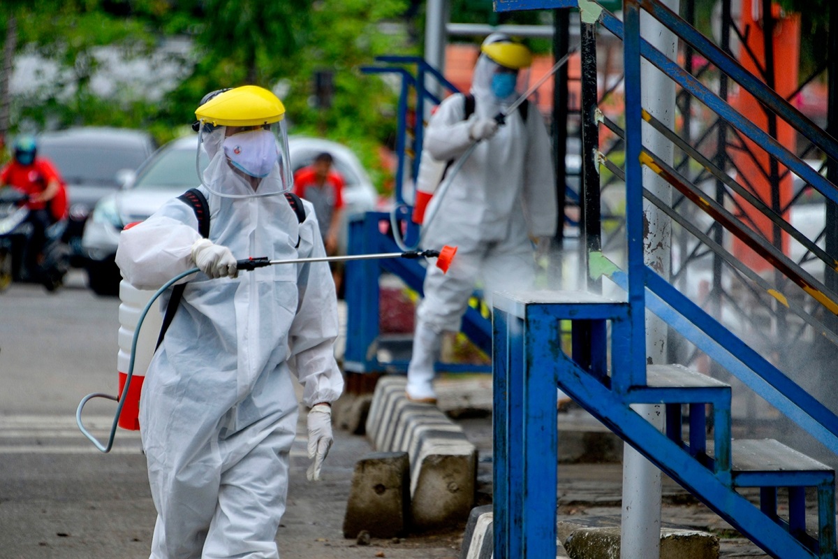 যুক্তরাজ্যে দ্বিতীয় দফা মাহামারি ঠেকাতে কড়াকড়ি যুক্তরাজ্যে দ্বিতীয় দফা মাহামারি ঠেকাতে কড়াকড়ি