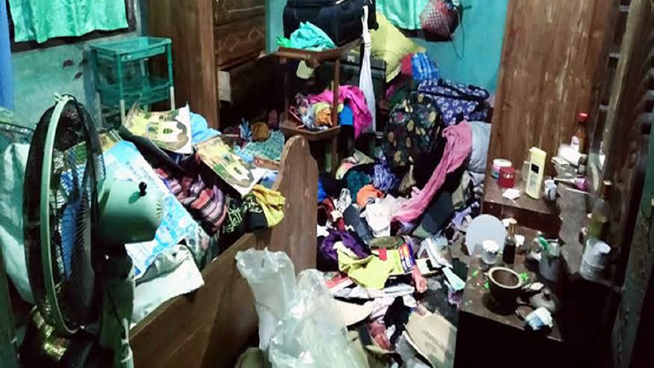 খাগড়াছড়িতে ডাকাতি ও ধর্ষণের ঘটনায় আটক ৭ খাগড়াছড়িতে ডাকাতি ও ধর্ষণের ঘটনায় আটক ৭