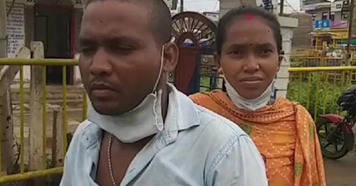 শিক্ষক হওয়ার স্বপ্ন, গর্ভবতী স্ত্রীকে পরীক্ষা দেয়াতে ১১৭৬ কি.মি স্কুটি চালালেন স্বামী