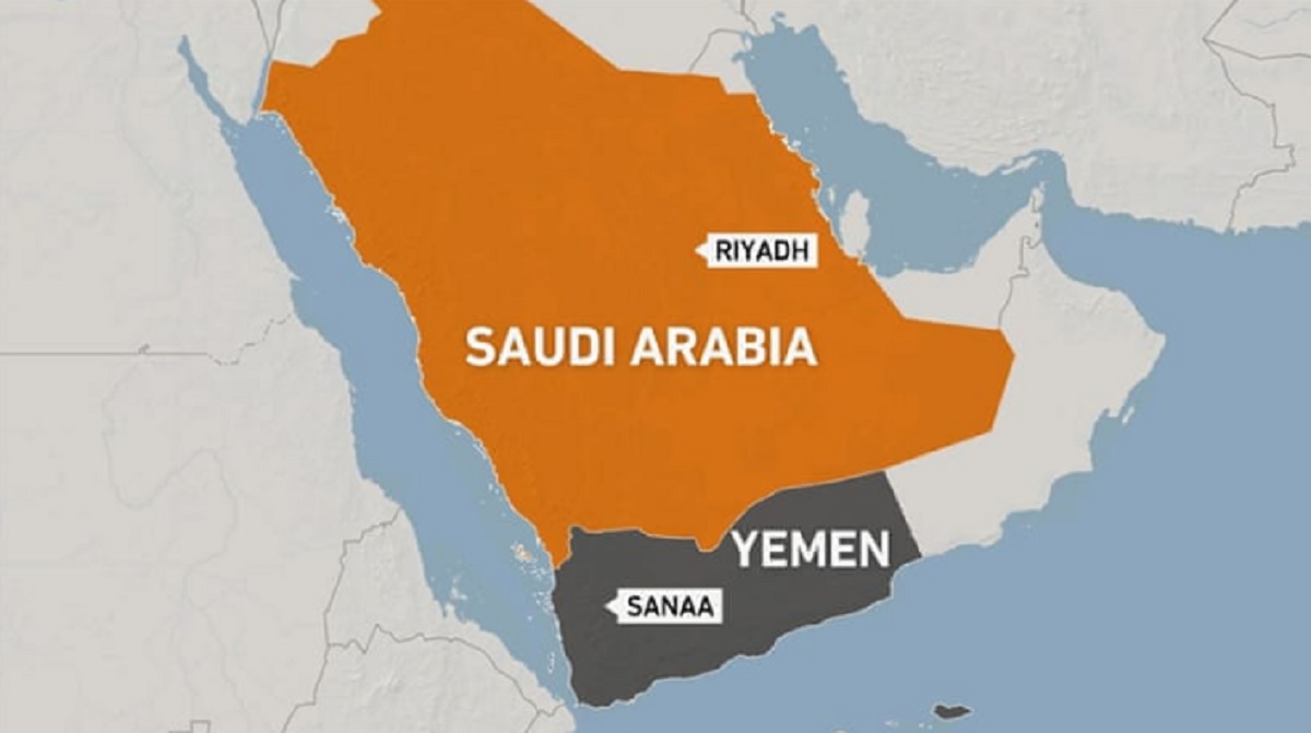 বাড়ছে উত্তেজনা, সৌদি আরবে হুথিদের একাধিক ক্ষেপণাস্ত্র হামলা