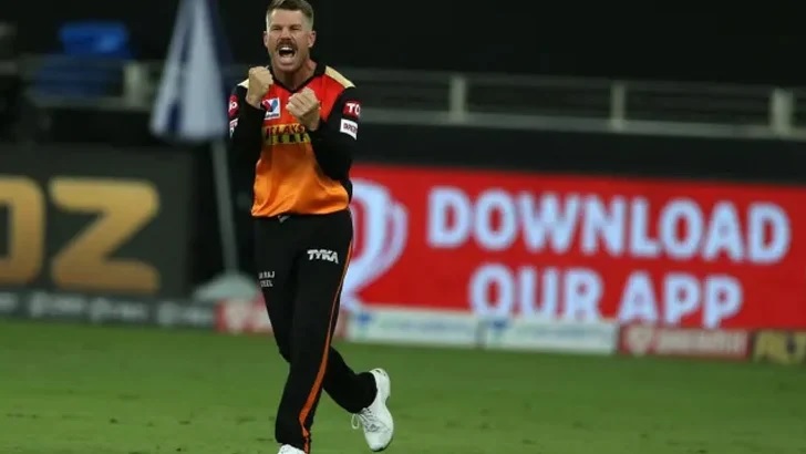 দিল্লিকে বিধ্বস্ত করে প্লে-অফের দৌড়ে টিকে রইলো হায়দরাবাদ