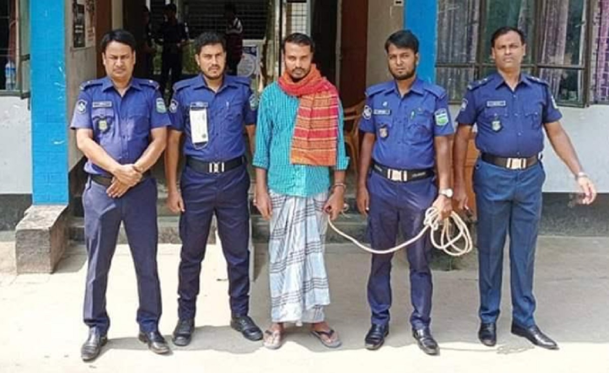 নেত্রকোণায় ভাবিকে গলাকেটে হত্যার দায় স্বীকার