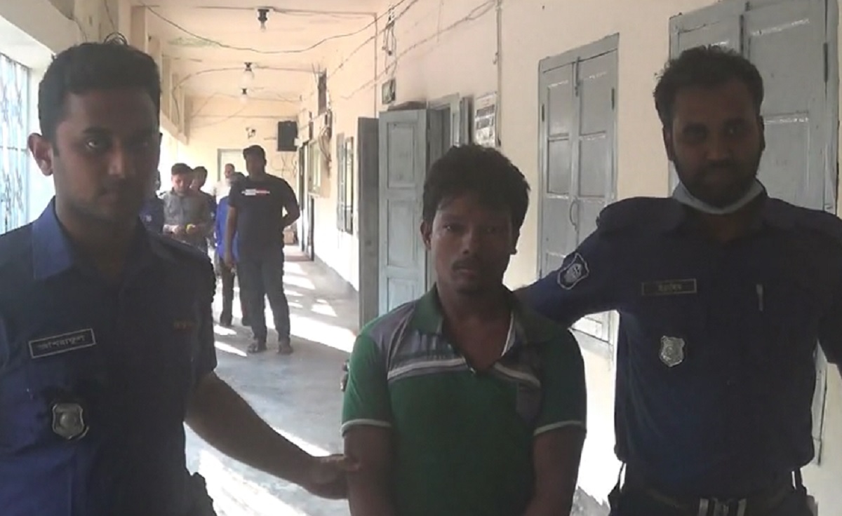 চকলেটের লোভ দেখিয়ে ৮ বছরের শিশুকে ধর্ষণ চেষ্টা