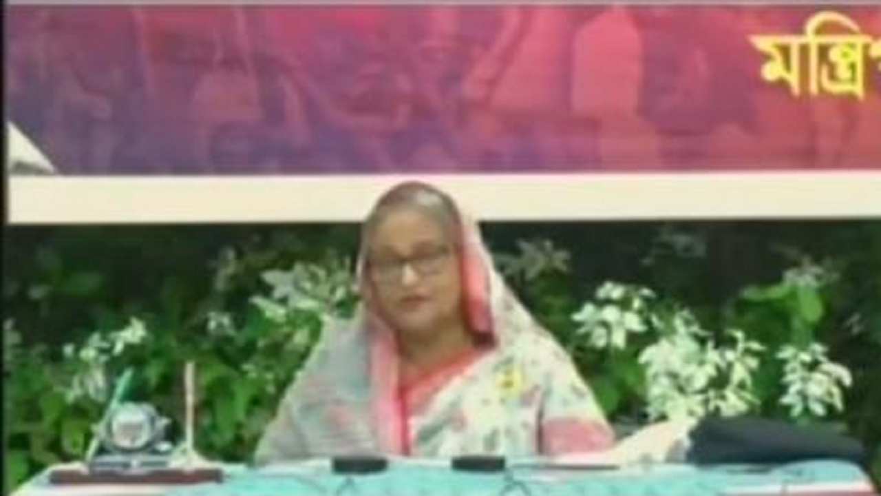 করোনা মোকাবেলা করেও দেশ এগিয়ে যাচ্ছে: প্রধানমন্ত্রী করোনা মোকাবেলা করেও দেশ এগিয়ে যাচ্ছে: প্রধানমন্ত্রী