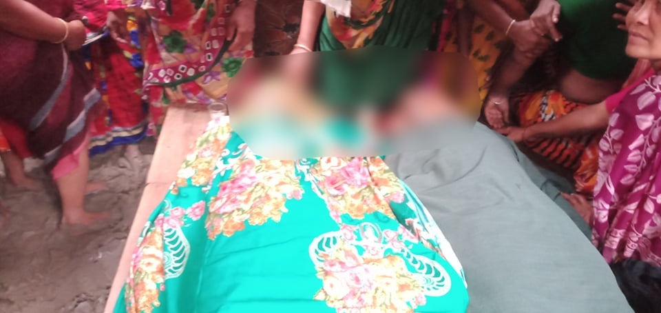 পারিবারিক কলহের জেরে দুই বোনের আত্মহত্যা